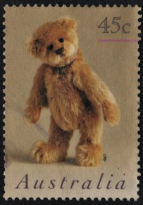 Australia: SC#1598 45¢ Dolls & Teddy Bears: Bear Standing (1997) Used