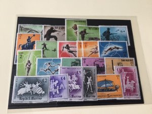 San Marino mounted mint  stamps Ref 55093