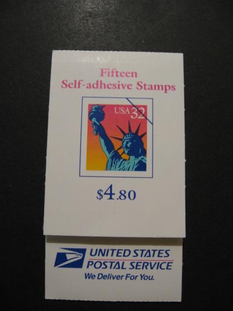 US #BK259 32c Statue of Liberty - Complete Booklet - P#V1111