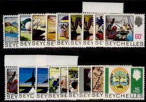 SEYCHELLES QEII SG262-279, 1969-75 complete set, NH MINT. Cat £28.