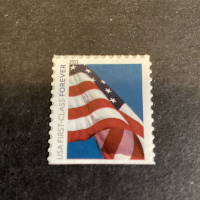 Scott#4560-US Flag Single MNH-2011