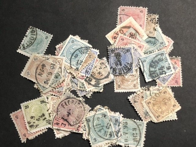 W.W. Stamps Mostly In Glassine’s VERY VERY Old Lots Of Nice Items