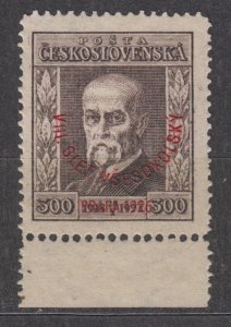 Czechoslovakia Scott #B143 1926 MH with label