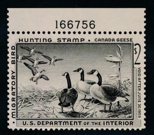 UNITED STATES (US) RW25 MINT VF NH $2 PL# SINGLE