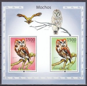 Guinea Bissau, 2010 issue. Owls on a s/sheet. ^