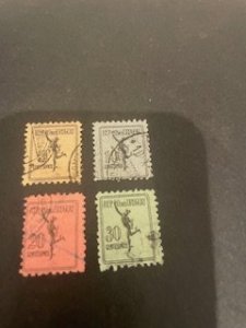 Uruguay sc Q31-Q34 u comp set