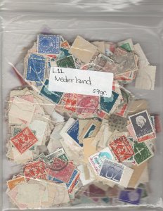 COLLECTION LOT # L11 NETHERLANDS 57gr ABOUT 900 STAMPS FREE H & S