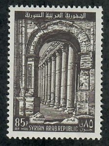 Syria C257 Mint Hinged Single