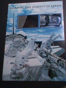 ​UNITED STATES-SC#3411 ESCAPING THE GRAVITY OF EARTH- HOLOGRAM MNH S/S VF-RARE