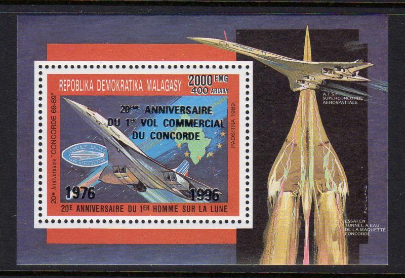 Madagascar 1996 Sc#1304 CONCORDE/HALLEY'S COMET S/S ovpt.Silver Perforated MNH