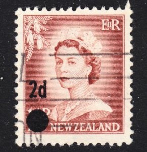 New Zealand Scott 319 F to VF used.  FREE...