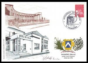 FRANCE - 2002 HOTEL DE VILLE POSTCARD WITH PHILATELIC EXHIBITION CANCELLATION