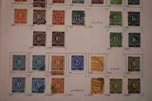 GERMANY 530-56 USED COLLECTION OF TYPES MICHEL 911-37 ABOUT 500 EURO CAT VALUE