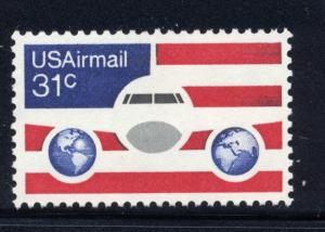 C90  MNH