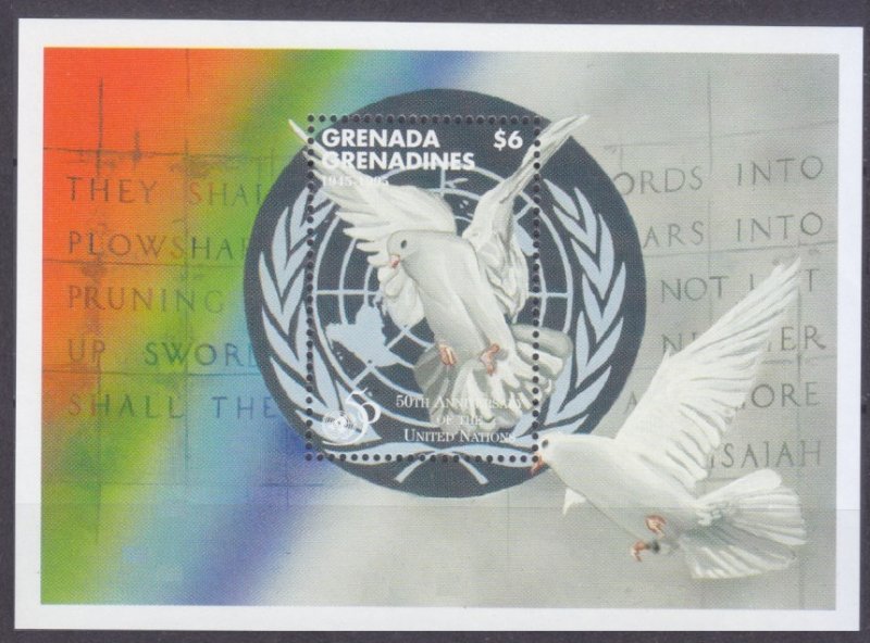 1995 Grenada Grenadines 2075/B324 Birds Dove / 50th Anniversary of the UN