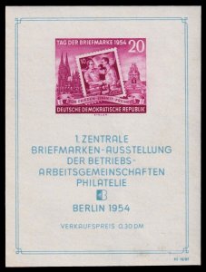 German Democratic Republic Scott 226a Souvenir Sht. (1954)Mint NH VF, CV$32.50 C