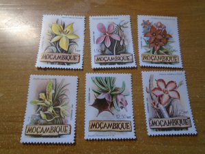 Mozambique  #  794-99  MNH   Flowers