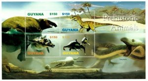 Guyana - 2005 - Dinosaurs - Sheet Of 4 - MNH