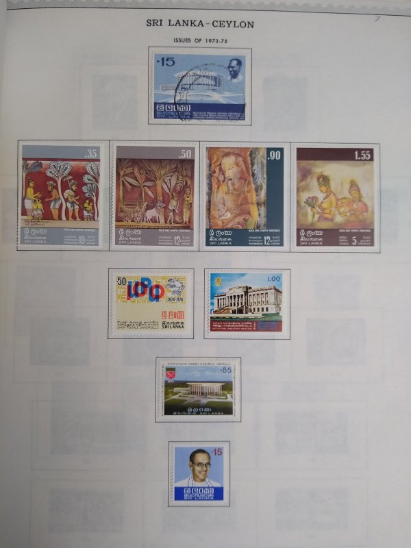 collection on pages Sri Lanka NY: CV $224