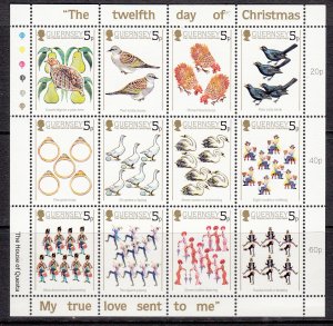 Guernsey 1984 Christmas sheetlet 12 - Unmounted mint