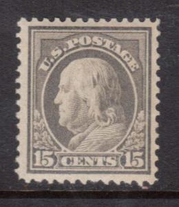USA #418 VF Mint