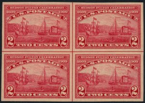 USA Scott# 373 MINT NH, Center Line Block of Four, SCV $360 (54312)