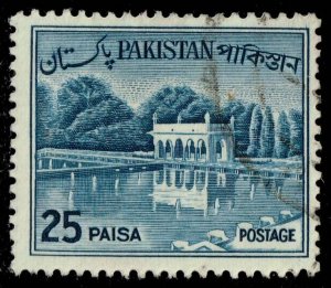 Pakistan #136a Shalimar Gardens; Used