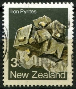 New Zealand Sc#757 Used, 3c multi, Minerals (1982)