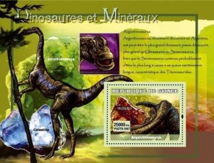 Guinea 2007 MNH - Dinosaurs and Minerals. YT 568, Mi 4774/BL1228