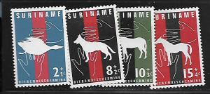 SURINAM B90-B93 MNH C/SET HANDS PROTECTING DUCKS