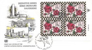 UN #753 $5.00 ROSES - Block of 4