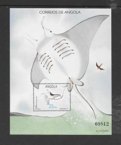 FISH - ANGOLA #820 MANTA RAY S/S MNH