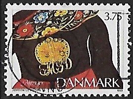 Danmark # 993 - Jewelry : Amager - used     -{Dk7}