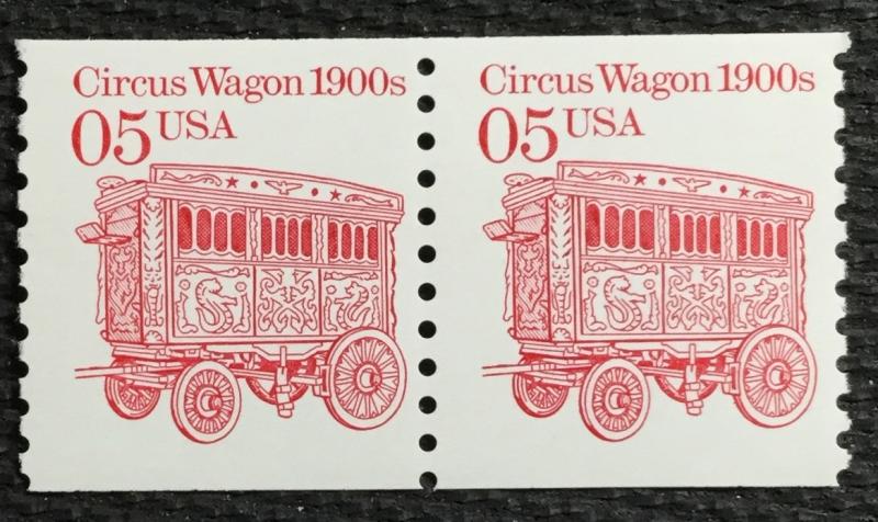 US #2452a MNH Coil Pair Circus Wagon Dull Gum SCV $.50