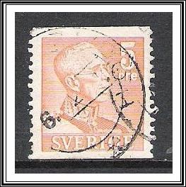 Sweden #391 King & Three Crowns Used