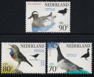 Sc# B677 / B679 Netherlands 1994 Birds MNH complete stamp set CV $3.60