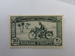 Egypt Scott #E1  Express Issue  Motorcycle Postman  MH  F-VF 