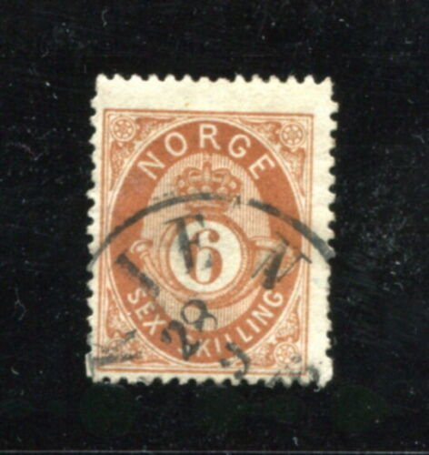 x426 - NORWAY Stamp - Sc# 20 - Used