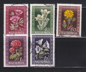 Hungary 906-910 Set U Flowers (A)