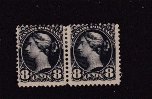 CANADA # 44 VF-MH 8cts PAIR OF SMALL QUEENS CAT VALUE $160