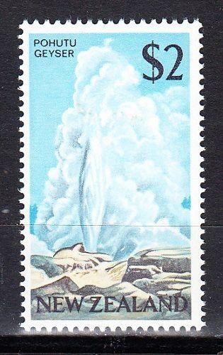 New Zealand Scott 404 Mint NH (Catalog Value $40.00)