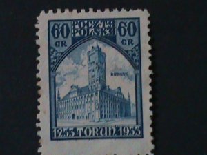 POLAND -1933 SC#275-700TH ANNIVERSARY OF TORUN CITY HALL-MNH VF 91 YEARS OLD