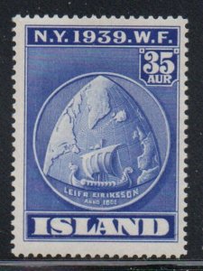 Iceland Sc 214 1939 35 aur New York Worlds Fair stamp mint