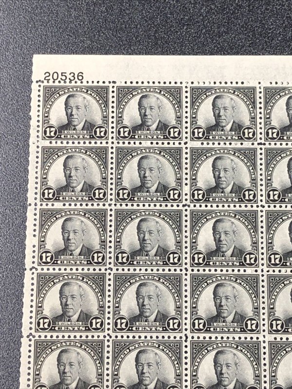 US 697 Woodrow Wilson 17 Cents Sheet Of 100 Extra- Fine Mint Never Hinged   1931 