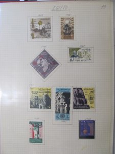 1965 Egypt Stamps MNH** and Used LR105P39-