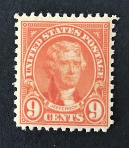 US #561 VF Mint NH OG. Fresh color.   11592