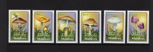 Maldives Islands  #2517-22  (2001 Mushrooms set) VFMNH CV $5.75