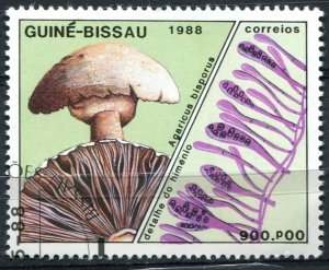 Guinea-Bissau Sc#770 Used, 900p multi, Mushrooms (1988) (1988)