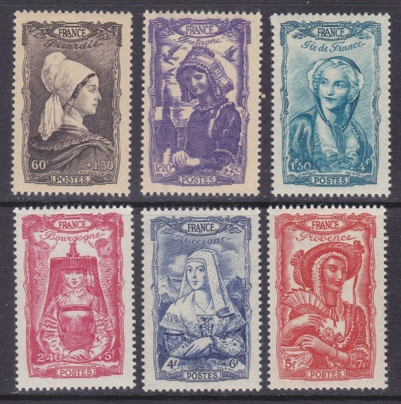 France B167-72 MNH OG 1943 18th Century Costumes Complete 6 Stamp Set Very Fine