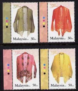 MALAYSIA - 2002 - Traditional Blouses - Perf 4v Set - Mint Never Hinged